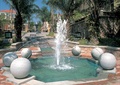 喷泉水池景观,喷泉圆球,地面铺装,景观树