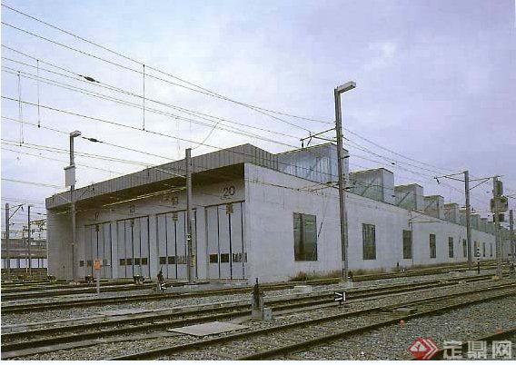 奥夫丹姆沃夫铁路机车仓库建筑设计JPG图(2)