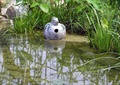 卵石水池,观赏草,小鸟雕塑