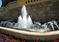 喷泉水池景观,花卉植物,矮墙,酒店景观