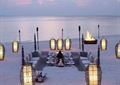 海边露天餐厅,沙滩餐厅,灯笼,火盆,餐桌