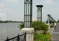 河边风光带,铁艺栏杆,景观灯,树池,花钵