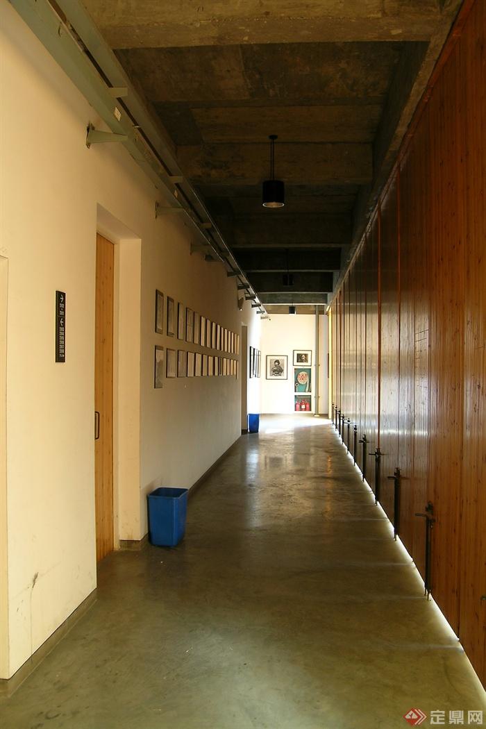 走廊,木墙