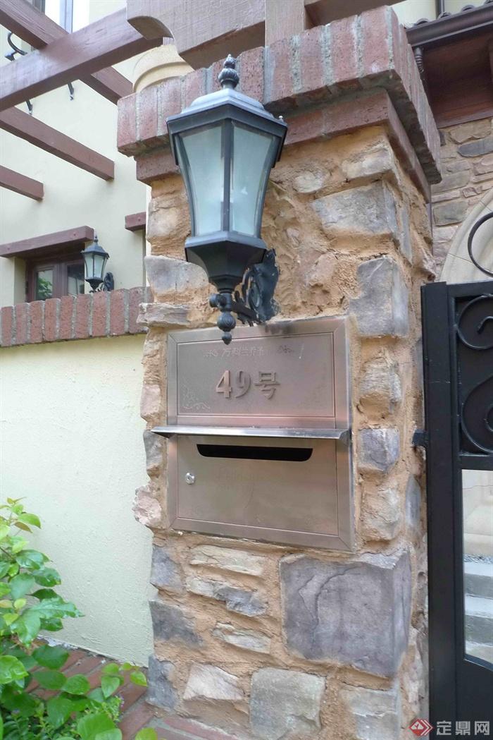 住宅入口,信报箱,壁灯,墙面石材