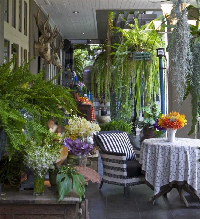 庭院景观,休闲桌椅,花瓶插花
