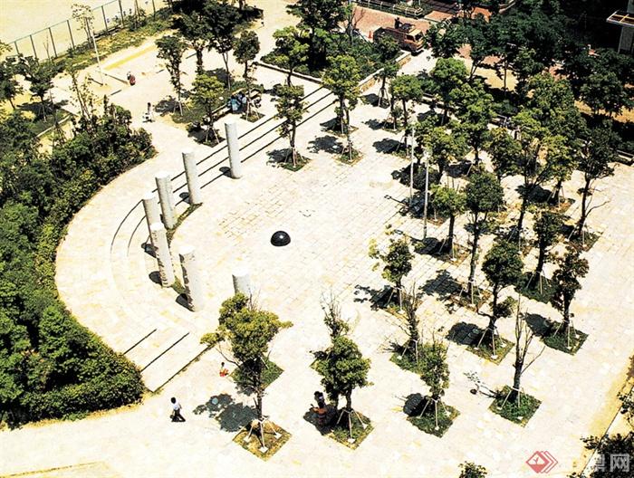 小区休闲广场,树池,景观柱,种植池