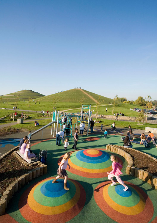 公园景观,儿童游乐区,儿童游乐设施,草坡景观