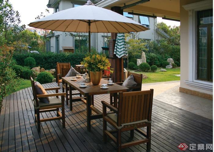 庭院景观,伞桌椅,木栈道