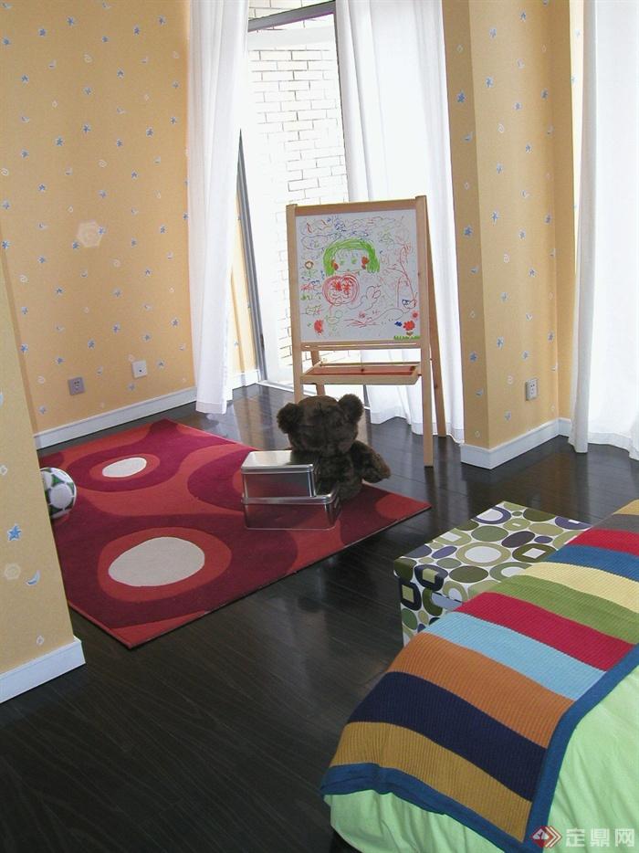 儿童房,床,画板