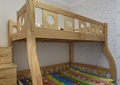 儿童房设计,高低床,楼梯