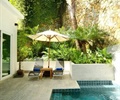 庭院,庭院花园,水池,伞躺椅,景墙